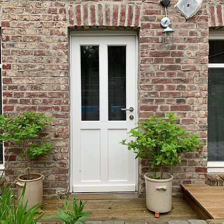 Haus Finchen - Alte Naeherei Hückelhoven Eksteriør billede